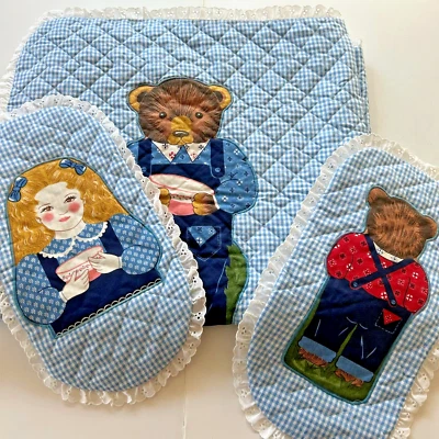 Edredón de bebé vintage años 80 Ricitos de oro 3 osos azul guinga ojales hechos a mano Foto 1 de 4