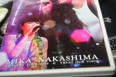 中島美嘉MIKA NAKASHIMA CONCERT 2009 HONG KONG DVD x2 double disc - Image 1 of 4