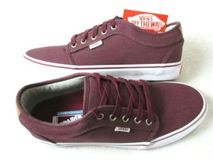 vans chukka low maroon