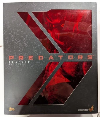 Hot Toys MMS147 Predators Tracker Predator With Hound Figure Junk Read Descripti - Image 1 of 4