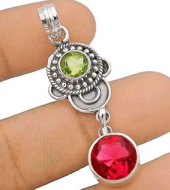 Colgante natural de turmalina rubelita de 3 quilates de plata de ley 925 de 2 1/5" de largo @B4-6 Foto 1 de 1