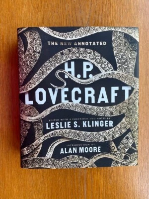 Leslie S. Klinger: The New Annotated H.P. Lovecraft 1st ed SIGNED Fine / Fine - Image 1 of 4