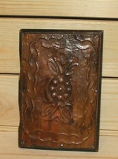 Placca in rame da appendere a parete floreale vintage fatta a mano