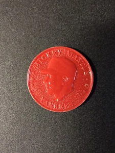 1960 Armour Mickey Mantle RED coin; Near-Mint! - Picture 1 of 2