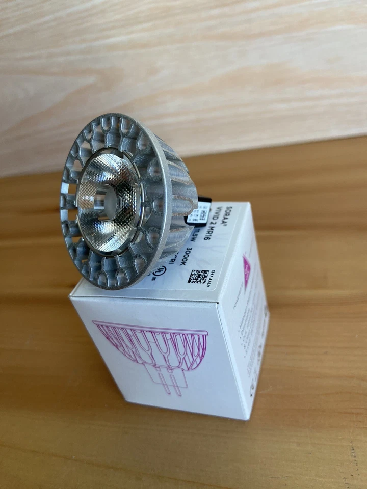Soraa Vivid 2 LED Bulb MR16-65-B01-12-930-25 3000K 95 CRI 11.5 W 25 Degree - Image 1 of 4