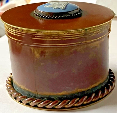 antique gilded brass trinket dresser box blue jasper setting ropework Victorian - Image 1 of 4