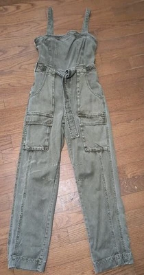 全新无标签 Free People Go West 实用连身裤 Moss Army 绿色牛仔女式 S 码  — 第 1/4 张图片