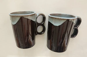 2Vtg 70's Trigger Finger Redware Japan Drip Glaze Coffee Mugs Blue Rim No Chips - Picture 1 of 4