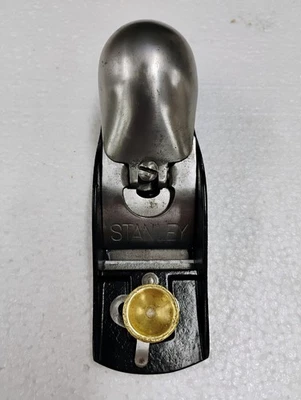 Vintage Knuckle Cap Block Plane #18 Woodworking STANLEY  PAT 8-3-97 - Image 1 of 4