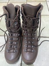 BRITISH ARMY MILITARY BROWN COLD WET WEATHER COMBAT BOOTS  SIZE 8M WATERPROOF