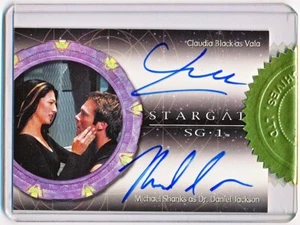 Stargate SG-1 Season 8 Claudia Black & Michael Shanks Autograph Incentive #NNO - Picture 1 of 2