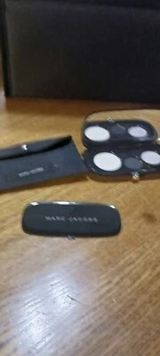 MARC JACOBS ~ СТИЛЬ EYE-CON NO3 ПЛЮШЕВАЯ ПАЛИТРА ТЕНЕЙ ДЛЯ ВЕК ~112 МОД читать - Изображение 1 из 4