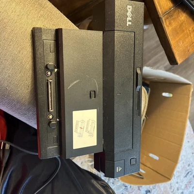 Estação de acoplamento Dell E-Port Plus com PSU de 180 W CA - Imagem 1 de 4