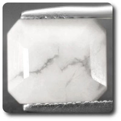 Mineralien und Steine Précieuses. 3.77 Cts Howlith Madagaskar - Bild 1 von 3