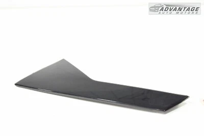 Ford Edge 2015-2023 puerta trasera izquierda ventana pilar C aplique moldura OEM Foto 1 de 4