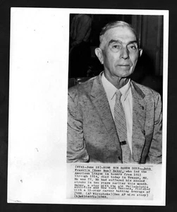 1963 Press Photo, John Franklin  { Home Run } Baker,  Athletics & Yankees, Dies - Picture 1 of 2