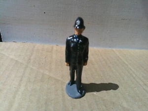 Timpo Toys, Police Officer, 54mm metal hollow cast figure - Picture 1 of 2