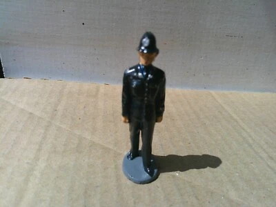 Timpo Toys, oficial de policía, 54 mm metal hueco fundido figura Foto 1 de 2