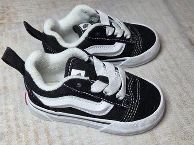 VANS Knu Skool Zapatillas de Skate Zapatos Talla 5 Parte Superior Baja Negro Blanco Niño Pequeño Foto 1 de 4