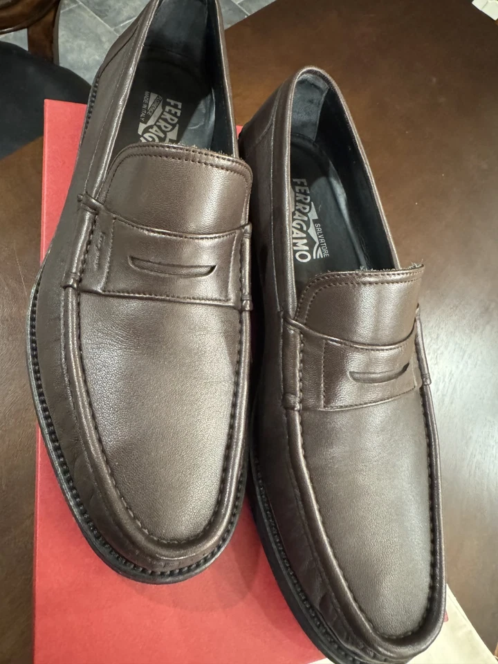 Salvatore Ferragamo Hombre Mocasines Cuero Marrón Medio Talla 10.5 EE Foto 1 de 4