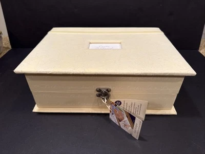 Guardián de tarjetas/caja de memoria Hallmark "Tarjetas para apreciar"  Foto 1 de 4