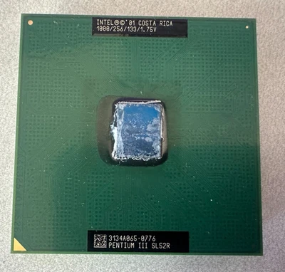 CPU Intel Pentium III SL52R 1000/256/133/1,75 V 2001 Foto 1 de 2