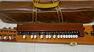 Gift Ideas: YAMAHA TH-10E Electric Taishogoto with Palm Rest and Soft Case (#18) - Image 1 of 4