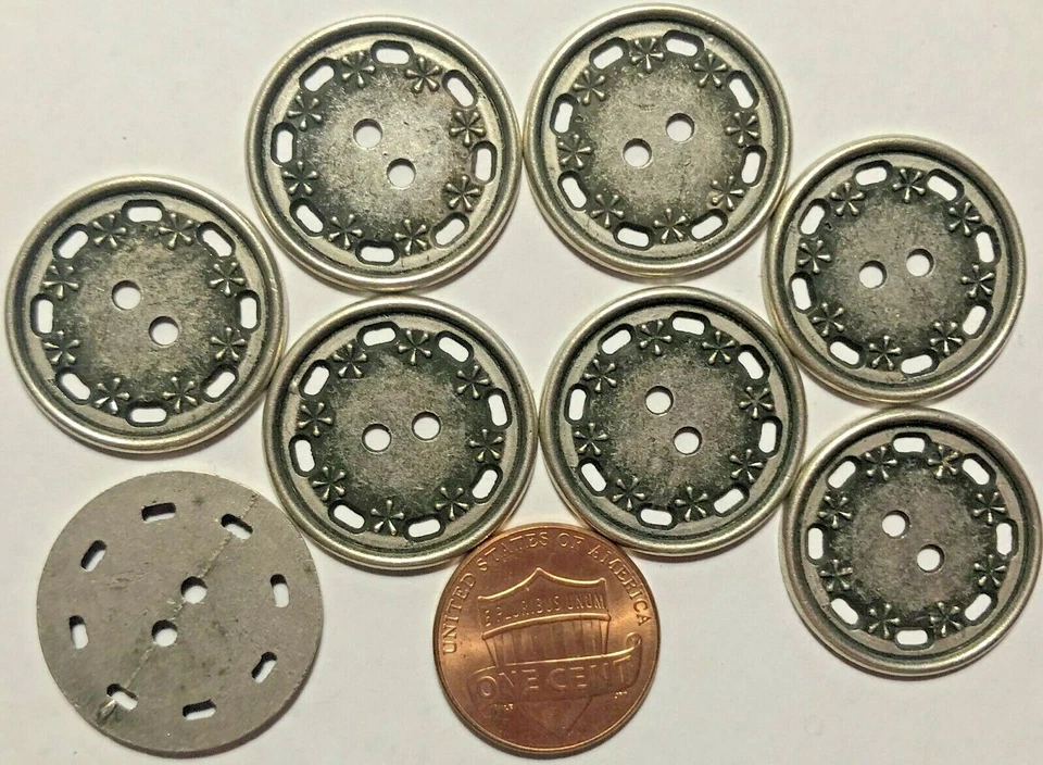 8 botones perforados de metal tono plata envejecido coser a través de 2 agujeros 7/8" 23 mm # 5776 Foto 1 de 1