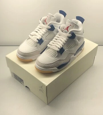 Nike Air Jordan 4 Retro SB 2025 Azul Marino SP Hombres Talla 4 DR5415-100 en mano Foto 1 de 4