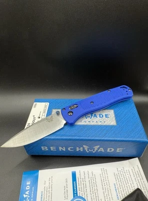 Cuchillos hechos en banco Bugout 535 CPM - S30V acero azul grivory/plateado hoja Foto 1 de 2