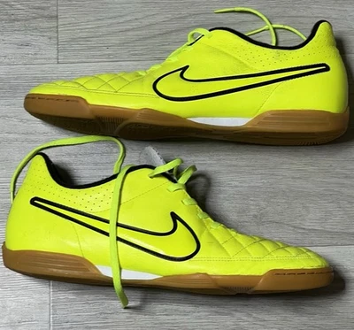 Original NIKE TIEMPO RIO II in EUR 44 / US 10 / 28 cm - Bild 1 von 4