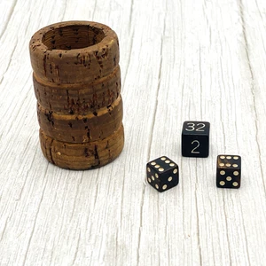 VTG Bakelite Catalin Backgammon 5/8” Doubling Cube & 1/2” Matching Dice Set - Picture 1 of 18