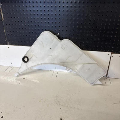 23133260 Window Washer Tank  CHEVROLET CAMARO 2017 - Image 1 of 3