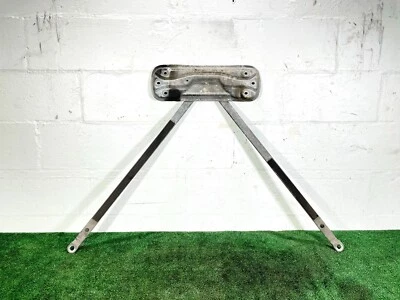 14-20 BMW 428i F32 F36 SUSPENSIÓN TRASERA SOPORTE DE PUNTAL DE BAJA TENSIÓN OEM Foto 1 de 3