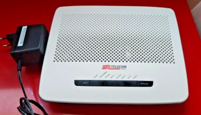 Modem-Router ADSL Fibra Telecom Technicolor 764738 - OTTIMO USATO - Immagine 1 di 4