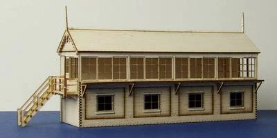 GNR/LNER signal box with left and right stairs options -B 00-12
