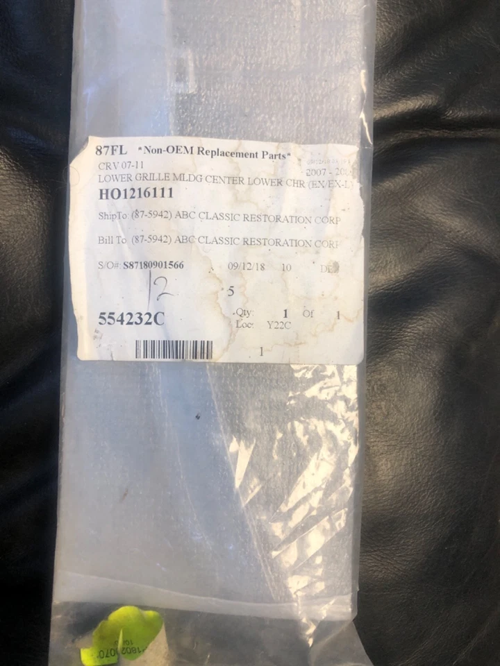 HO1216111 New Lower Grille Center Molding Chrome For Honda CR-V 2007-2011 - Image 1 of 1