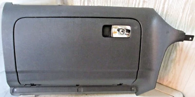 Перчаточный ящик Volkswagen Golf TDI SE 1,9 Diesel mk5 2004-2009 1k2857290 - Изображение 1 из 4