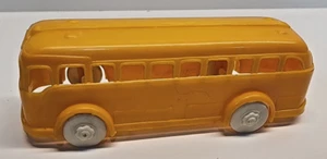 Vintage 1950's Plasticville 5" Yellow School Bus O/S Scale. - Picture 1 of 6