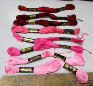 Filo interdentale da ricamo DMC, misura 25, colore 605(2) 603(2) 961(1) 815(2) 816(1) - Foto 1 di 5