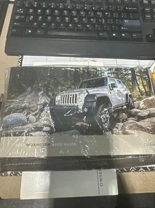 2017 Jeep WRANGLER Factory Owners Manual User Guide Set & Case *OEM* - Picture 1 of 2