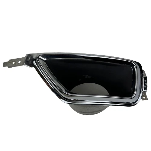 Bisel de tubo de escape trasero derecho Buick Enclave 2013-2017 OEM 22758248 Foto 1 de 4