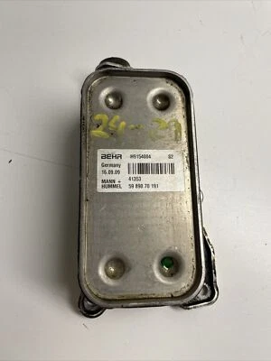 2010 Mercedes Benz C300 sedan 3.0L Engine Oil Cooler Radiator 5989070191 OEM Foto 1 de 4