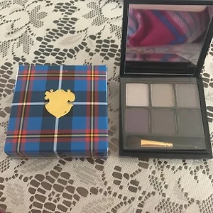 BNIB, MAC 6 Beauties Play It Cool Palette, MAC Tartan Tale Collection - Picture 1 of 3