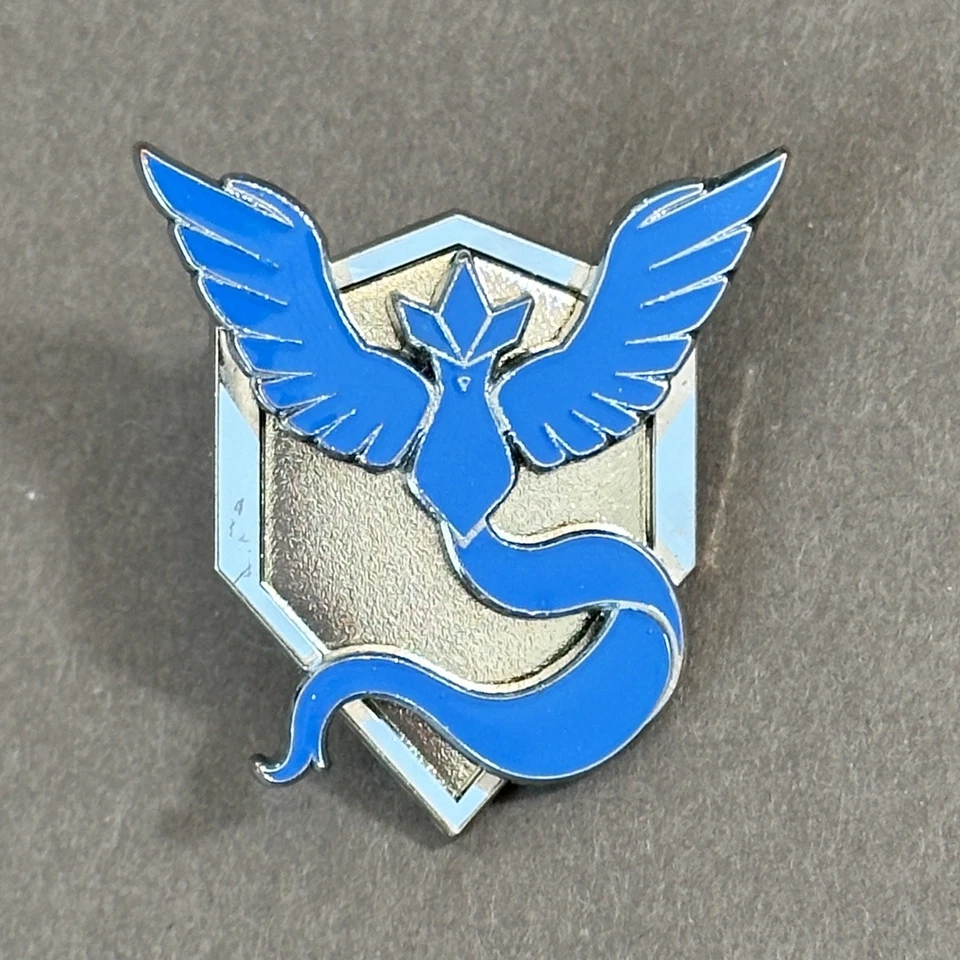 Team Mystic Enamel Pin Pokemon GO Blue Articuno - Image 1 of 1