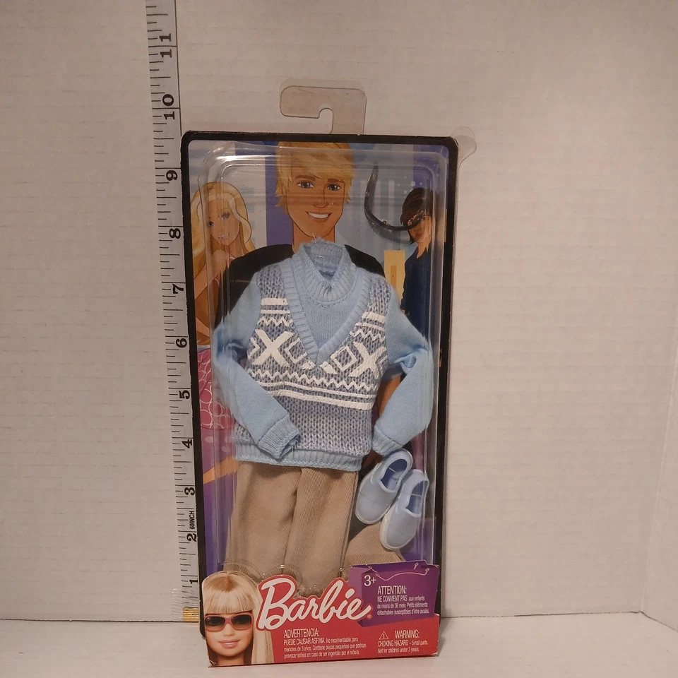 全新 Fashionista Ken 2009 浅蓝色、白色和卡其色 裤子和眼镜 美泰 — 第 1/4 张图片