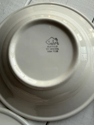 4 Vtg 711B Buffalo Oneida 8.5" Bowl USA 1960s Rolled Edge Set EUC Resturantware - Image 1 of 4