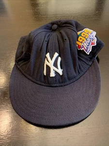 Vintage 1999 World Series Patch New York Yankees 100% Wool Cap Hat *NOT FOR USE* - Picture 1 of 6