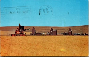 Postal Canadá Harvest Time Saluds from Moose Jaw Saskatchewan - Imagen 1 de 2