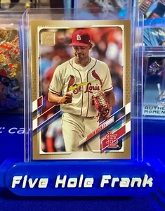 2021 Topps Series 2 Gold /2021 Jordan Hicks #536   - Bild 1 von 3